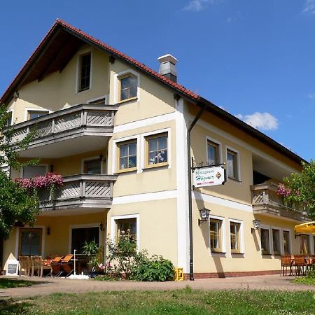 Landgasthof Zum Schloss Birgland Dış mekan fotoğraf